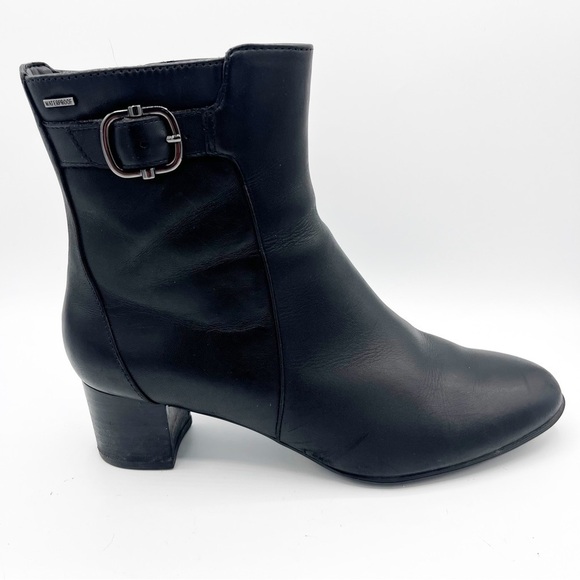 Clarks Linnae Buckle Leather Calf Height Boots - Picture 3 of 14